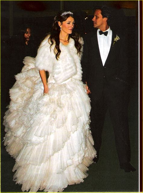 elizabeth hurley wedding.